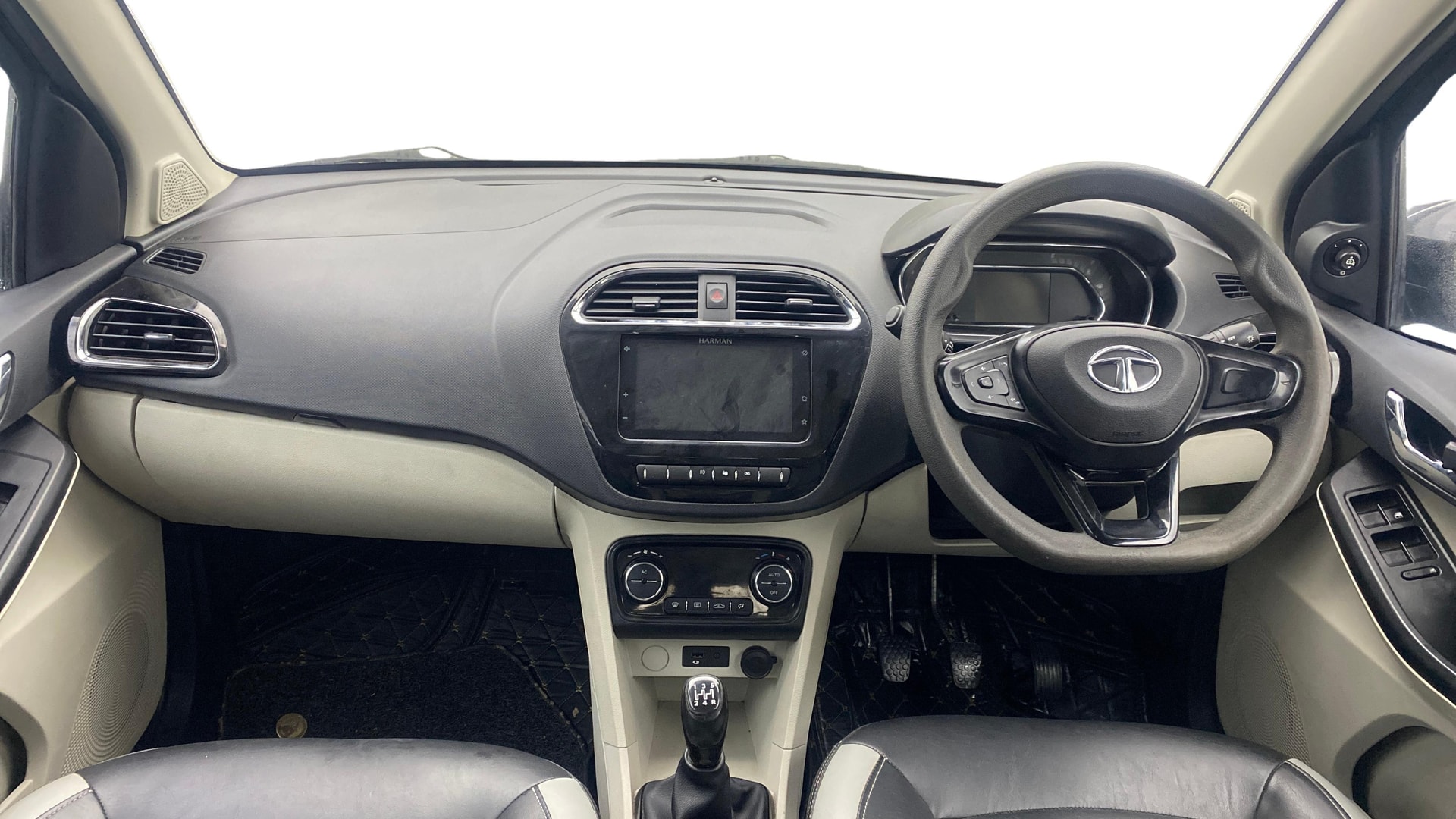 Used 2022 Tata Tiago Used 2022 Tata Tiago