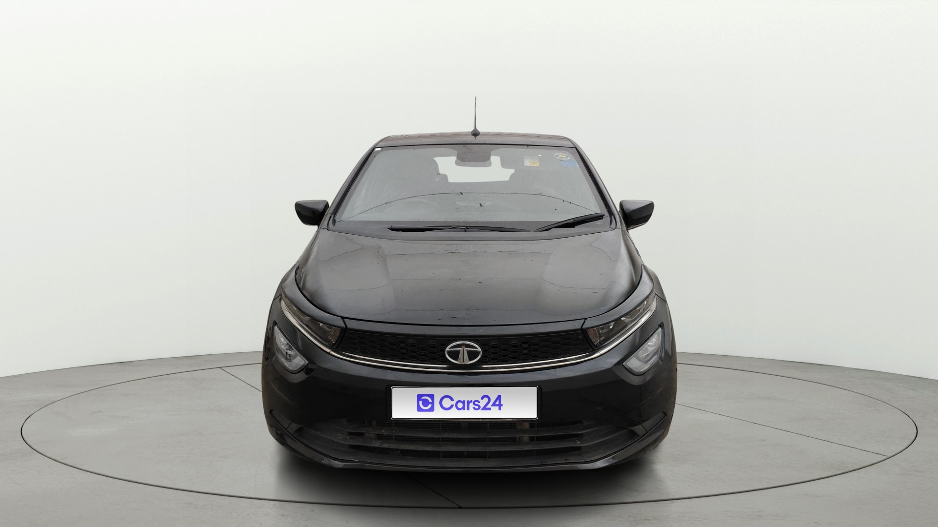 View 2022 Tata Altroz XZ Plus Dark Petrol Image 1 Used 2022 Tata Altroz XZ Plus Dark Petrol Image 1