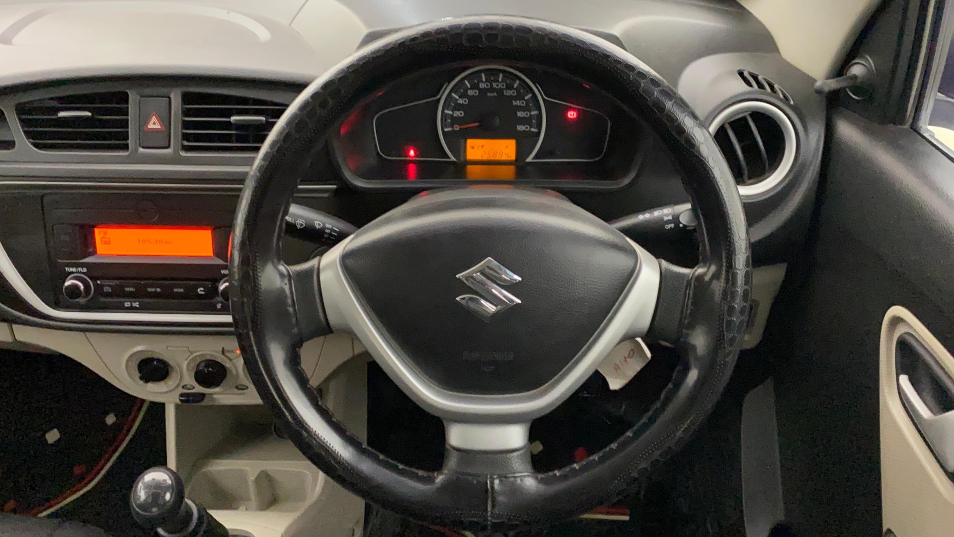 View 2023 Maruti Suzuki 1000 Base Variant Image 12 Used 2023 Maruti Suzuki 1000 Base Variant Image 12