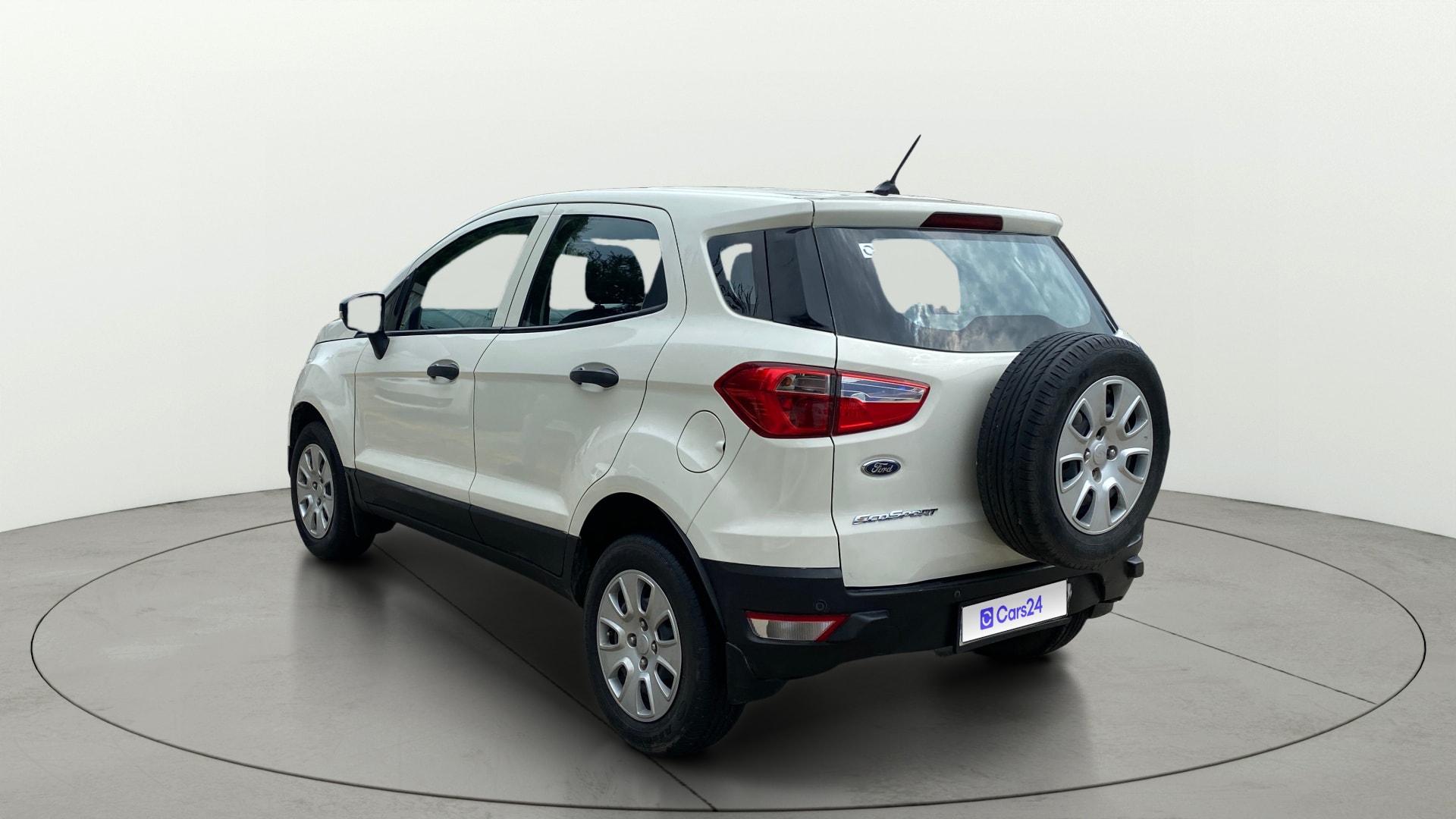 View 2019 Ford EcoSport 1.5 TDCi Diesel Ambiente BS IV Image 2 Used 2019 Ford EcoSport 1.5 TDCi Diesel Ambiente BS IV Image 2