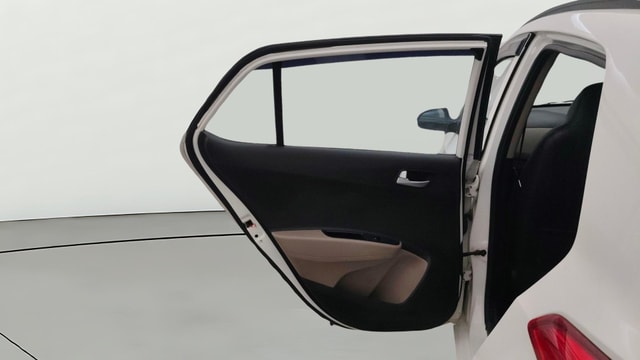 View Hyundai Grand i10 Image 22 Used Hyundai Grand i10 Image 22