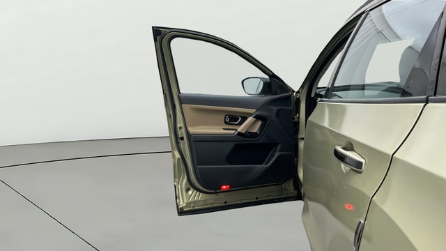 View Tata Safari Image 40 Used Tata Safari Image 40