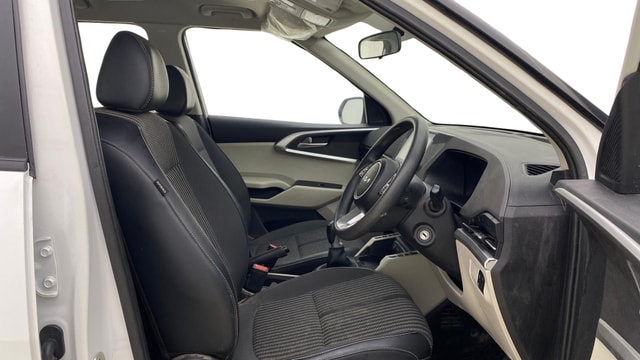 View Kia Carens Image 27 Used Kia Carens Image 27