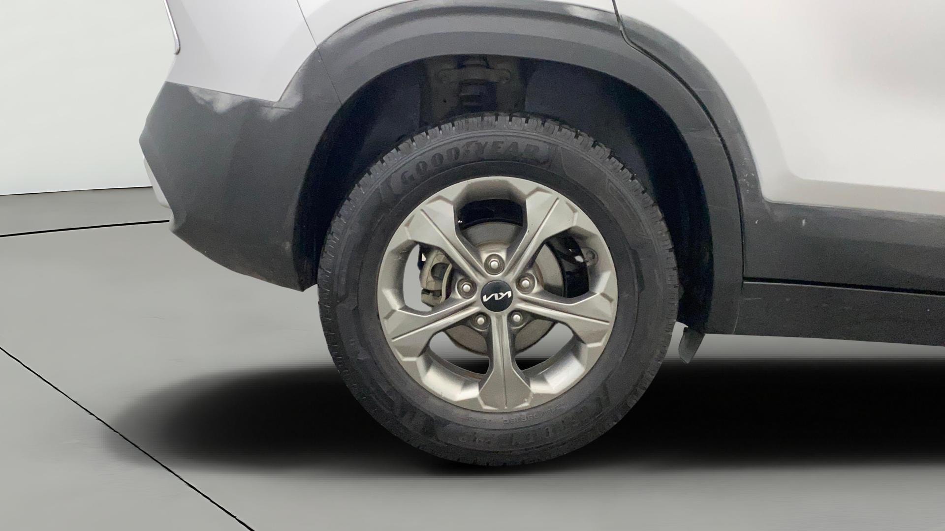 View 2023 Kia Seltos Smartstream G1.5 6MT HTK Plus Image 34 Used 2023 Kia Seltos Smartstream G1.5 6MT HTK Plus Image 34