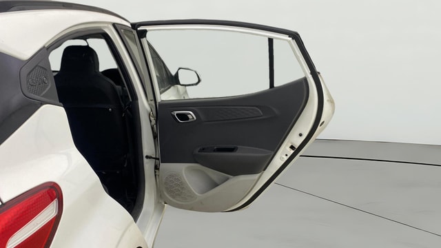 View Hyundai Grand i10 Image 7 Used Hyundai Grand i10 Image 7