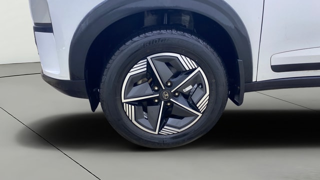 View Tata Nexon Image 30 Used Tata Nexon Image 30