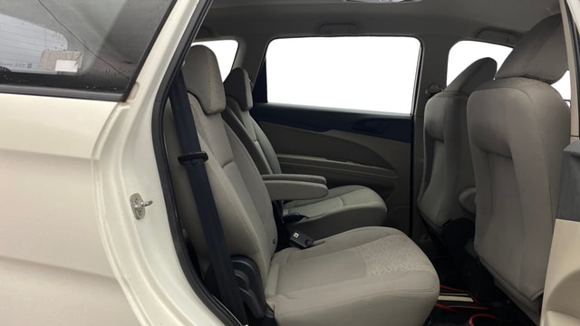 View Mahindra Marazzo Image 29 Used Mahindra Marazzo Image 29