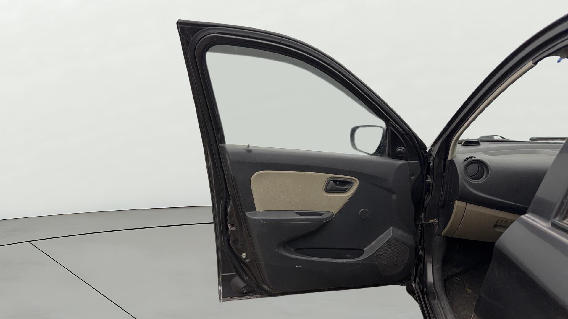 View 2019 Maruti Suzuki Alto K10 LX Image 30 Used 2019 Maruti Suzuki Alto K10 LX Image 30