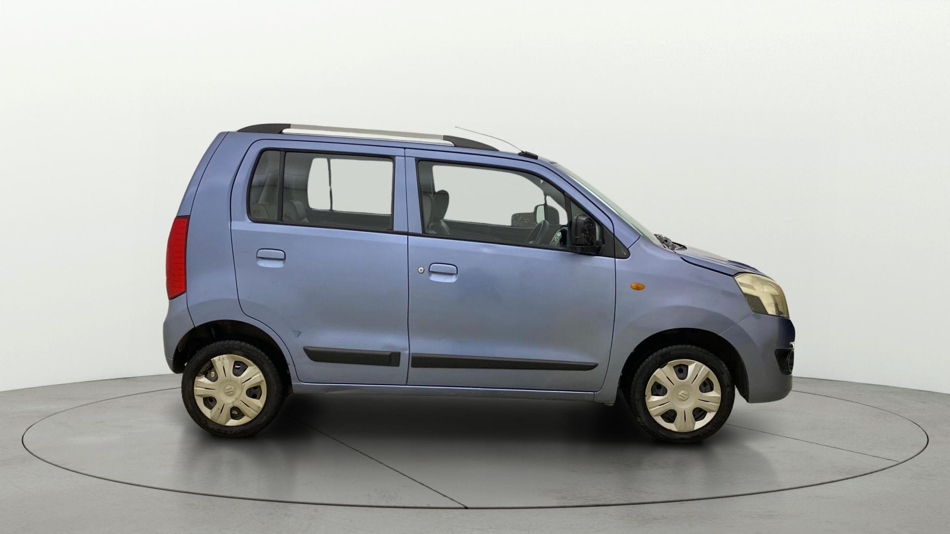 View 2016 Maruti Suzuki 1000 Base Variant Image 8 Used 2016 Maruti Suzuki 1000 Base Variant Image 8