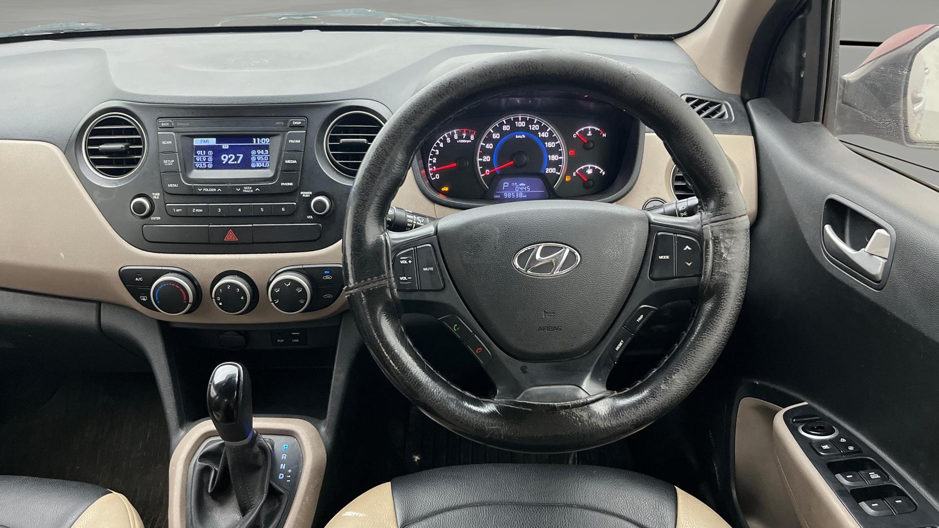 View 2016 Hyundai Grand i10 Asta AT 1.2 Kappa VTVT Image 20 Used 2016 Hyundai Grand i10 Asta AT 1.2 Kappa VTVT Image 20