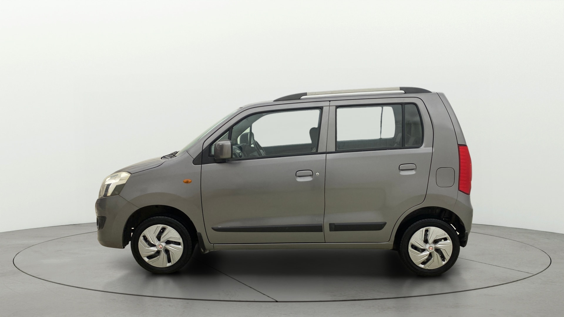 View 2015 Maruti Suzuki 1000 Base Variant Image 5 Used 2015 Maruti Suzuki 1000 Base Variant Image 5