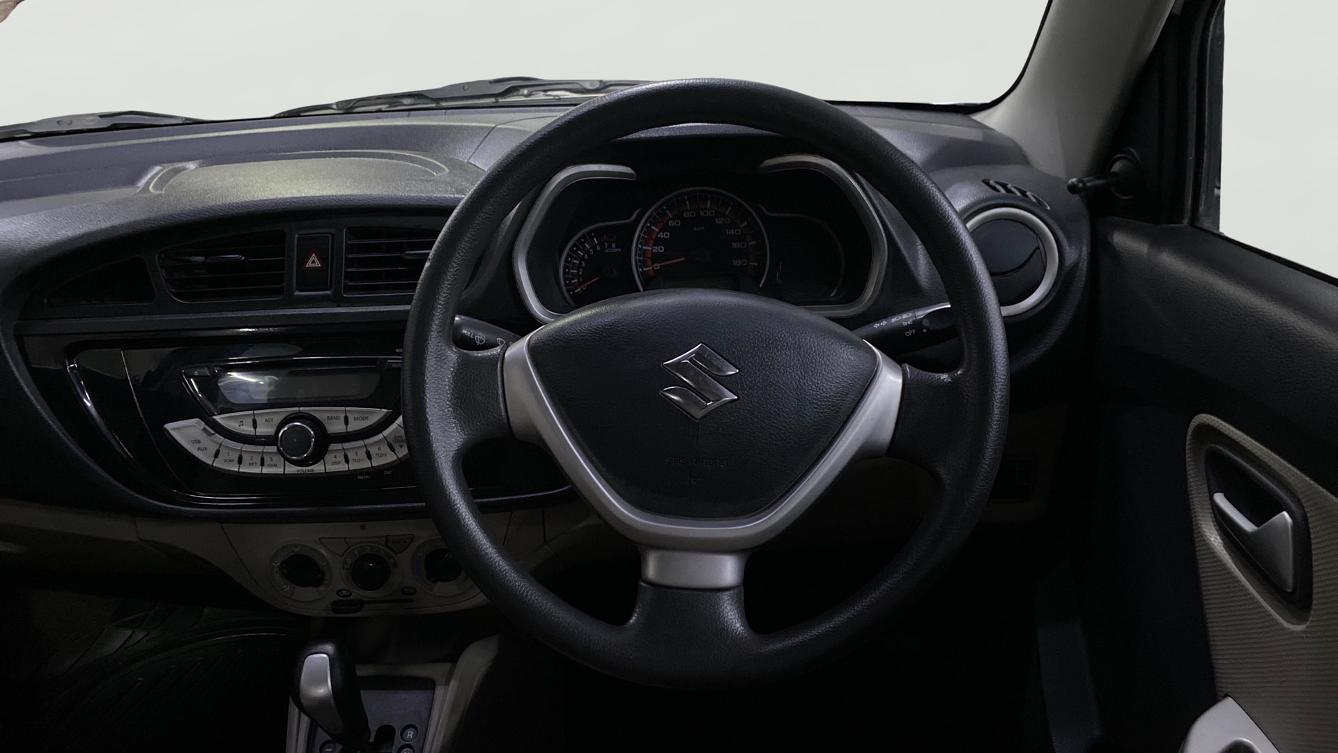 View 2018 Maruti Suzuki Alto K10 LX Image 20 Used 2018 Maruti Suzuki Alto K10 LX Image 20