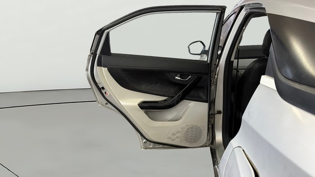 View Tata Nexon Image 22 Used Tata Nexon Image 22