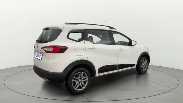 View Renault Triber Image 46 Used Renault Triber Image 46