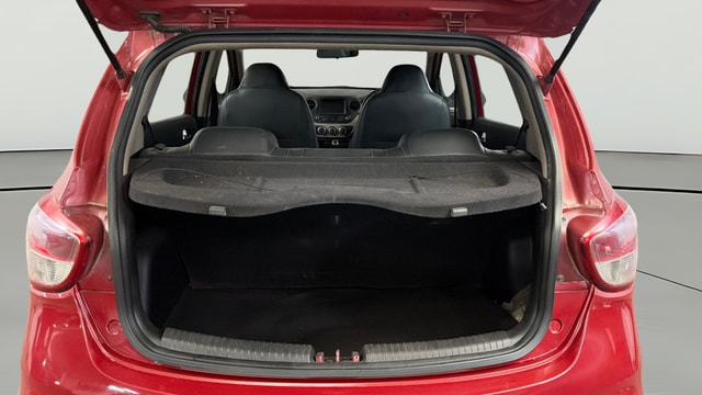 View Hyundai Grand i10 Image 37 Used Hyundai Grand i10 Image 37