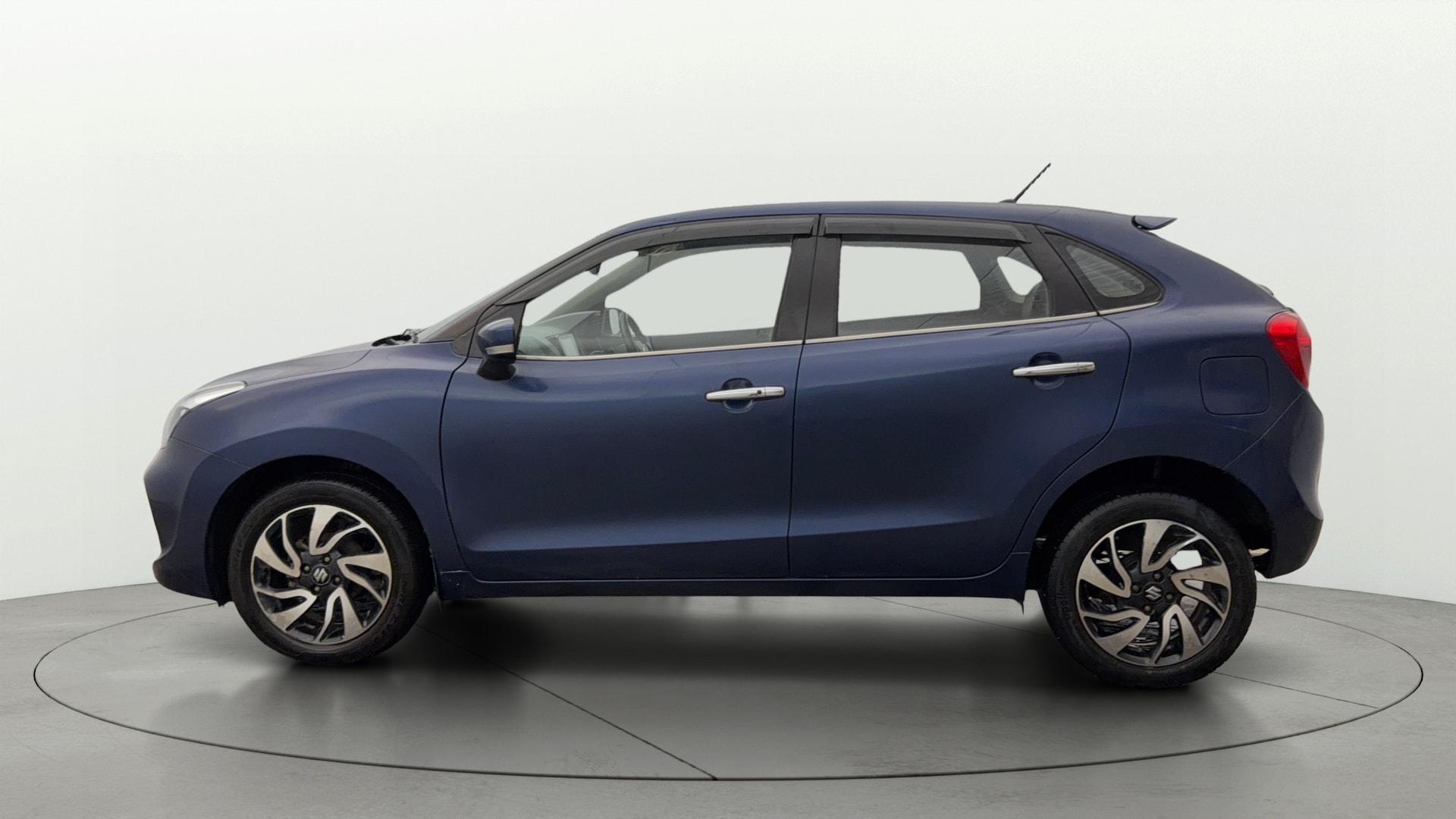 View 2019 Maruti Suzuki 1000 Base Variant Image 5 Used 2019 Maruti Suzuki 1000 Base Variant Image 5