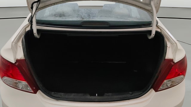 View Hyundai Fluidic Verna Image 39 Used Hyundai Fluidic Verna Image 39