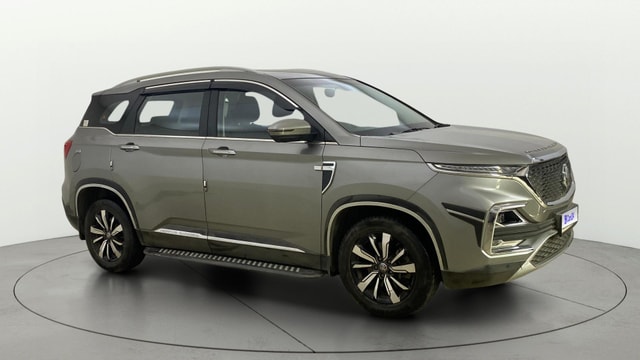View MG Hector Image 38 Used MG Hector Image 38