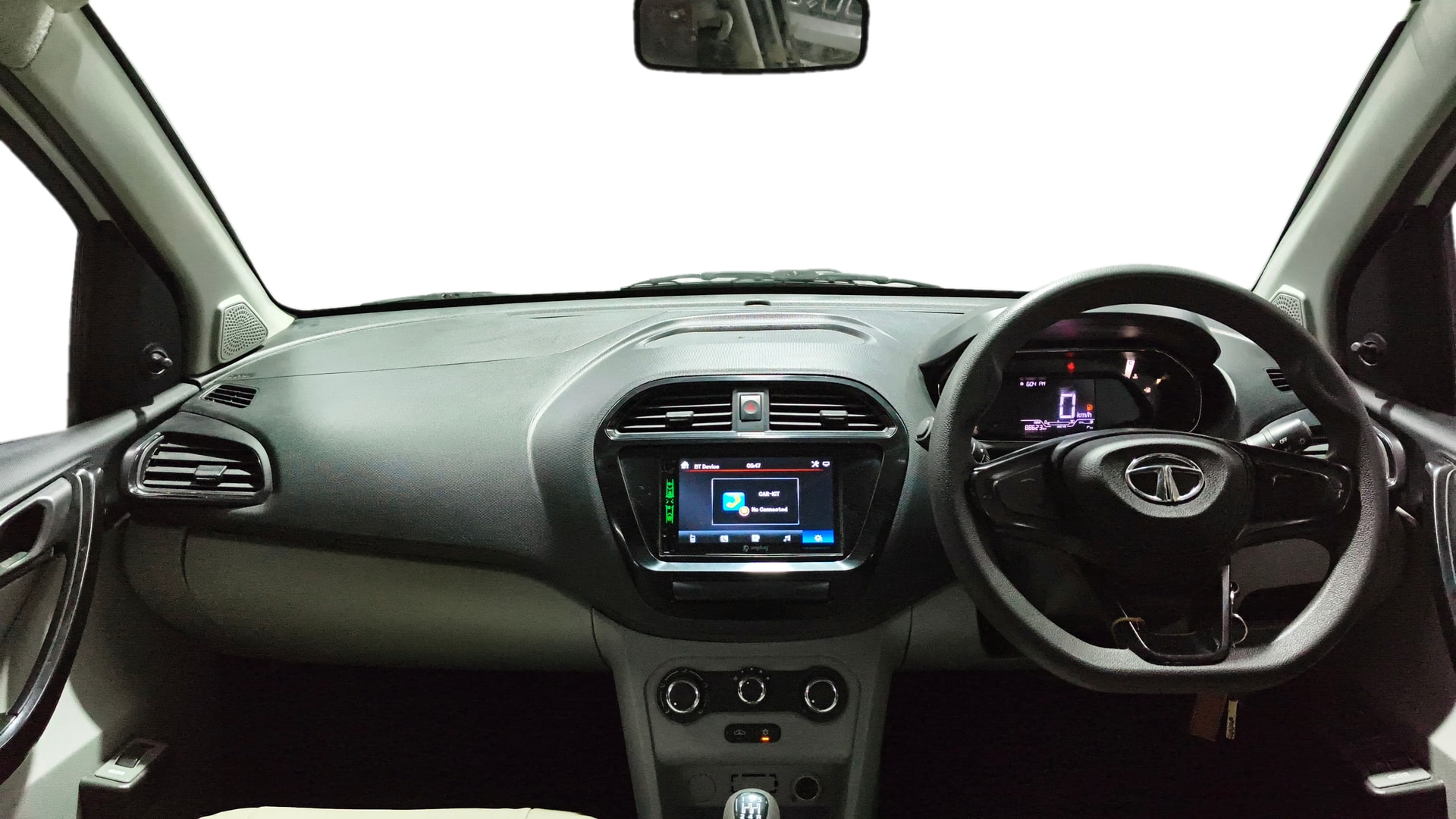 View 2020 Tata Tiago Revotorq XB Image 15 Used 2020 Tata Tiago Revotorq XB Image 15
