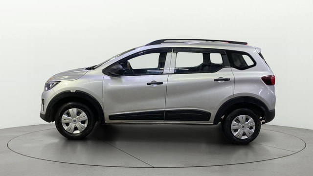View Renault Triber Image 5 Used Renault Triber Image 5