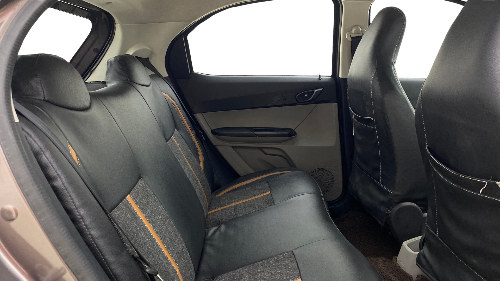 View 2018 Tata Tiago Revotorq XB Image 28 Used 2018 Tata Tiago Revotorq XB Image 28