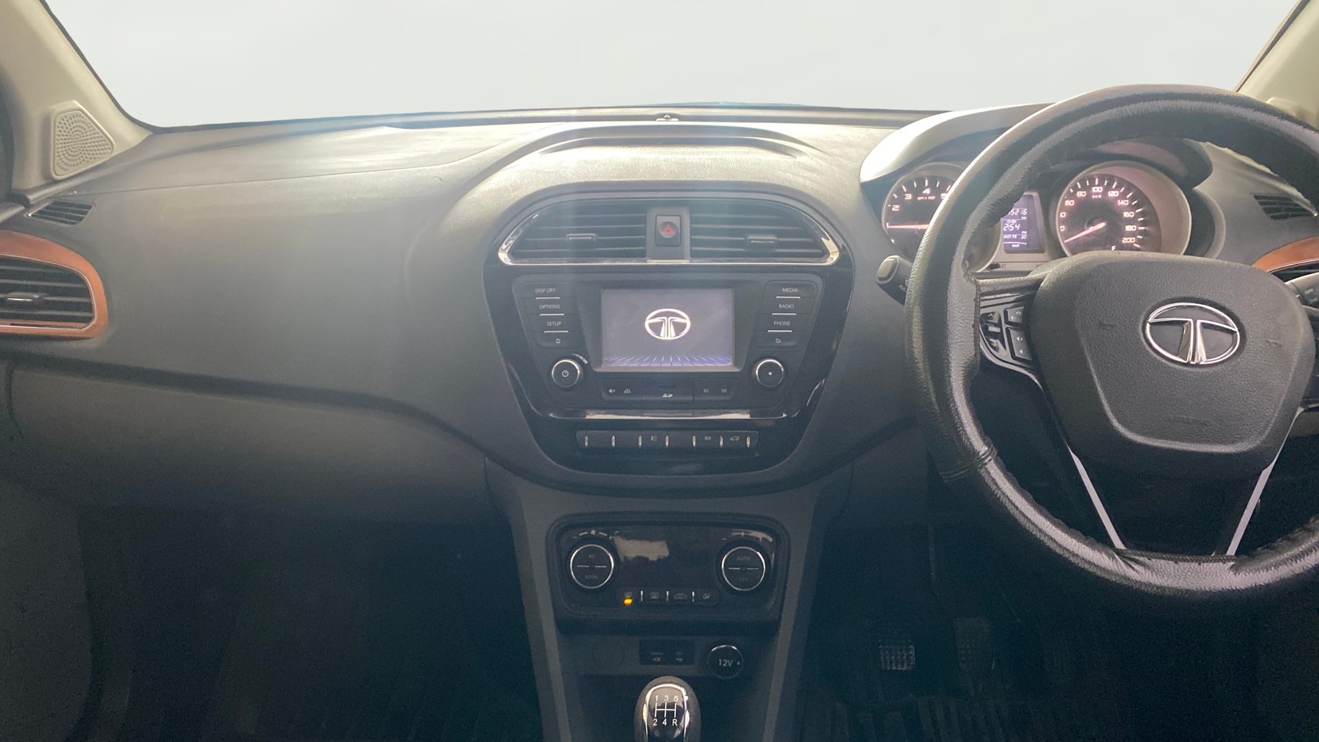 Used 2017 Tata Tigor Used 2017 Tata Tigor
