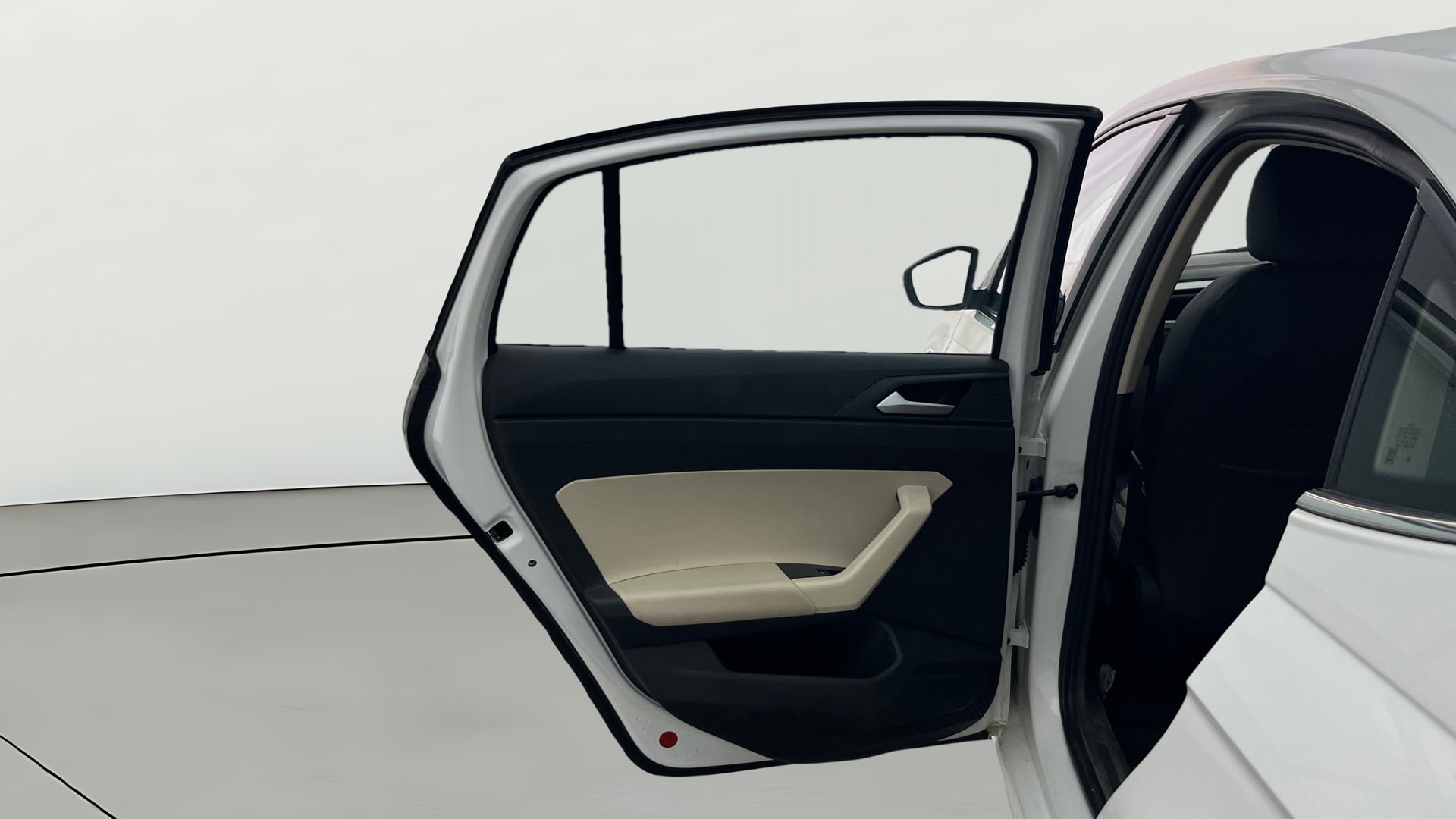 View 2023 Volkswagen Virtus Topline 1.0 TSI MT Image 22 Used 2023 Volkswagen Virtus Topline 1.0 TSI MT Image 22