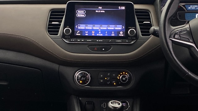 View Nissan Kicks Image 17 Used Nissan Kicks Image 17