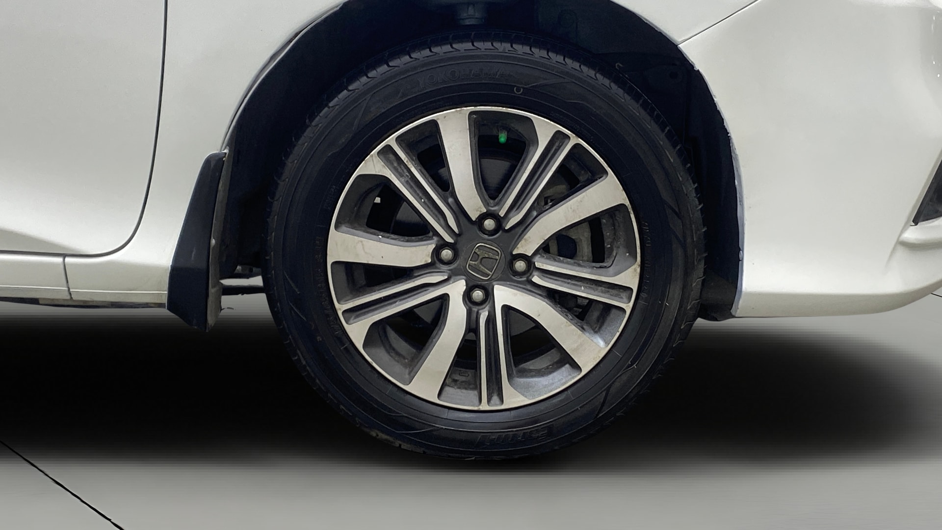 View 2021 Honda City ZX MT Diesel Anniversary Edition Image 42 Used 2021 Honda City ZX MT Diesel Anniversary Edition Image 42