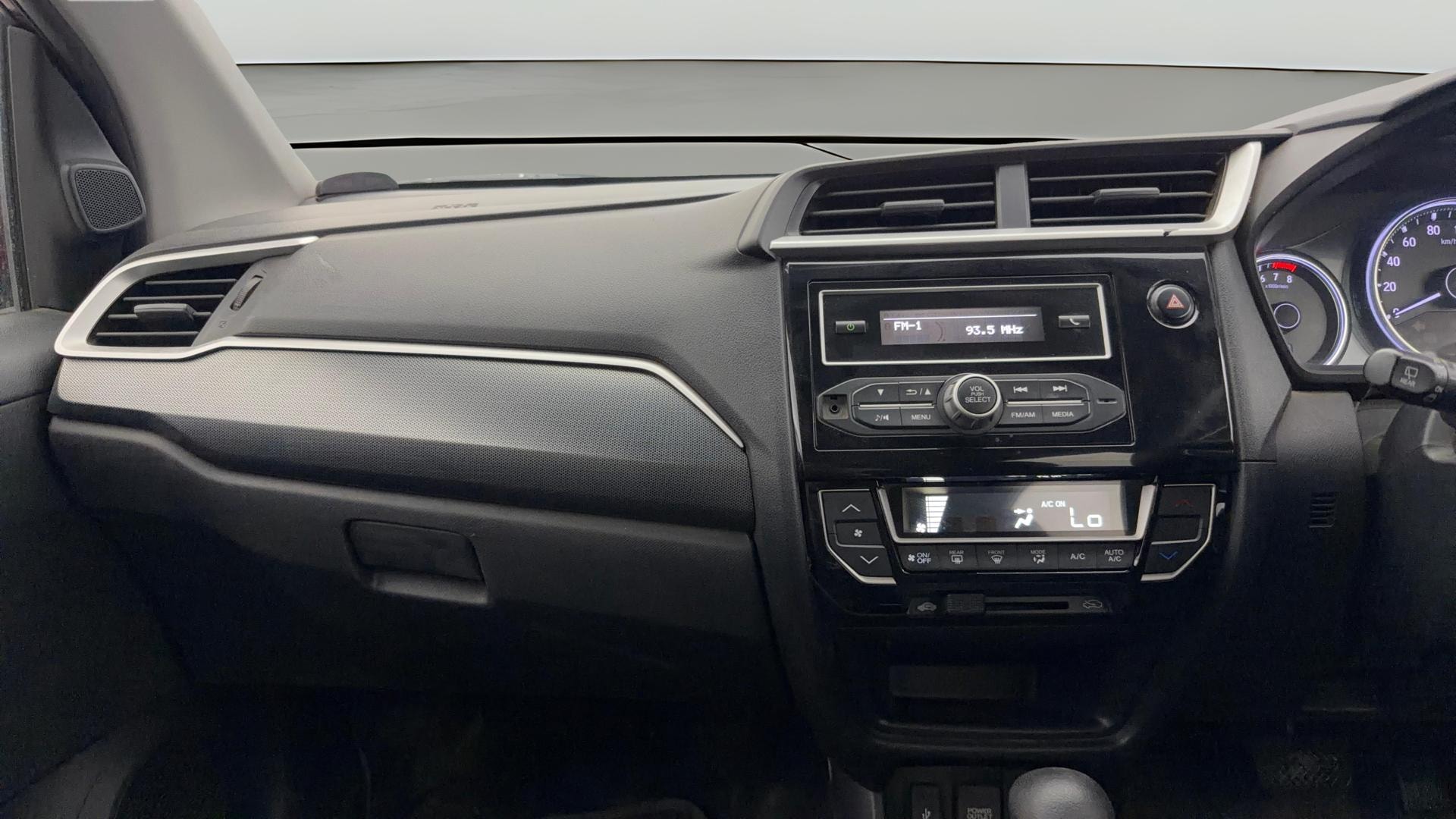 View 2017 Honda BR-V E Diesel Image 18 Used 2017 Honda BR-V E Diesel Image 18