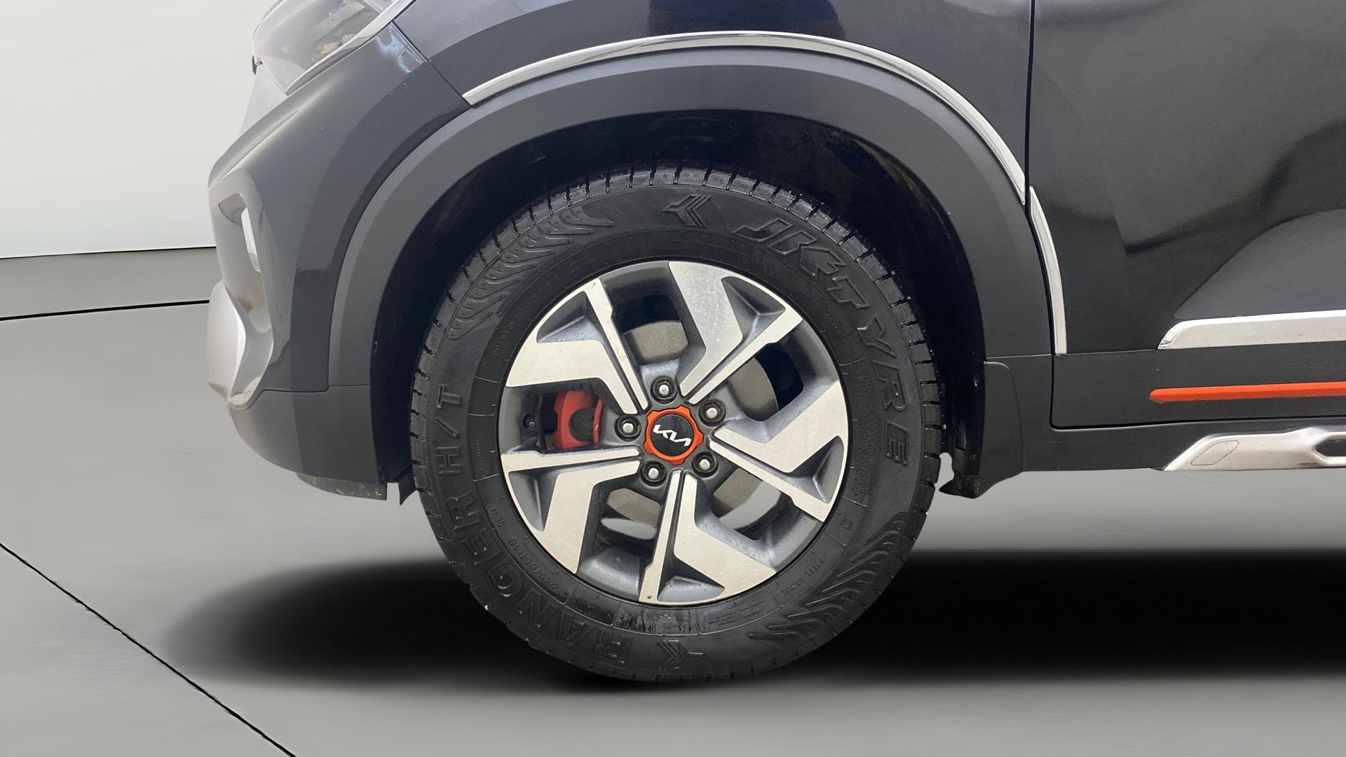 View 2022 Kia Sonet HTE Petrol Image 35 Used 2022 Kia Sonet HTE Petrol Image 35