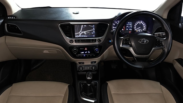 View Hyundai Verna Image 16 Used Hyundai Verna Image 16