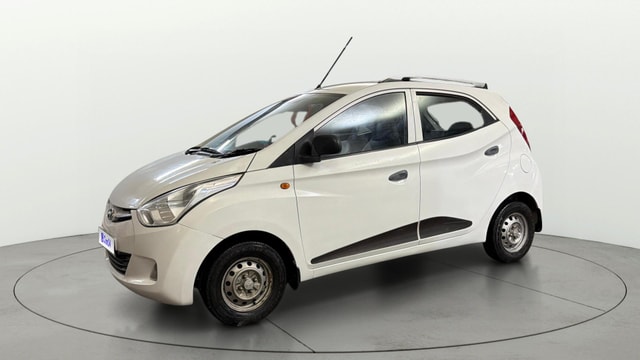 View Hyundai EON Image 35 Used Hyundai EON Image 35