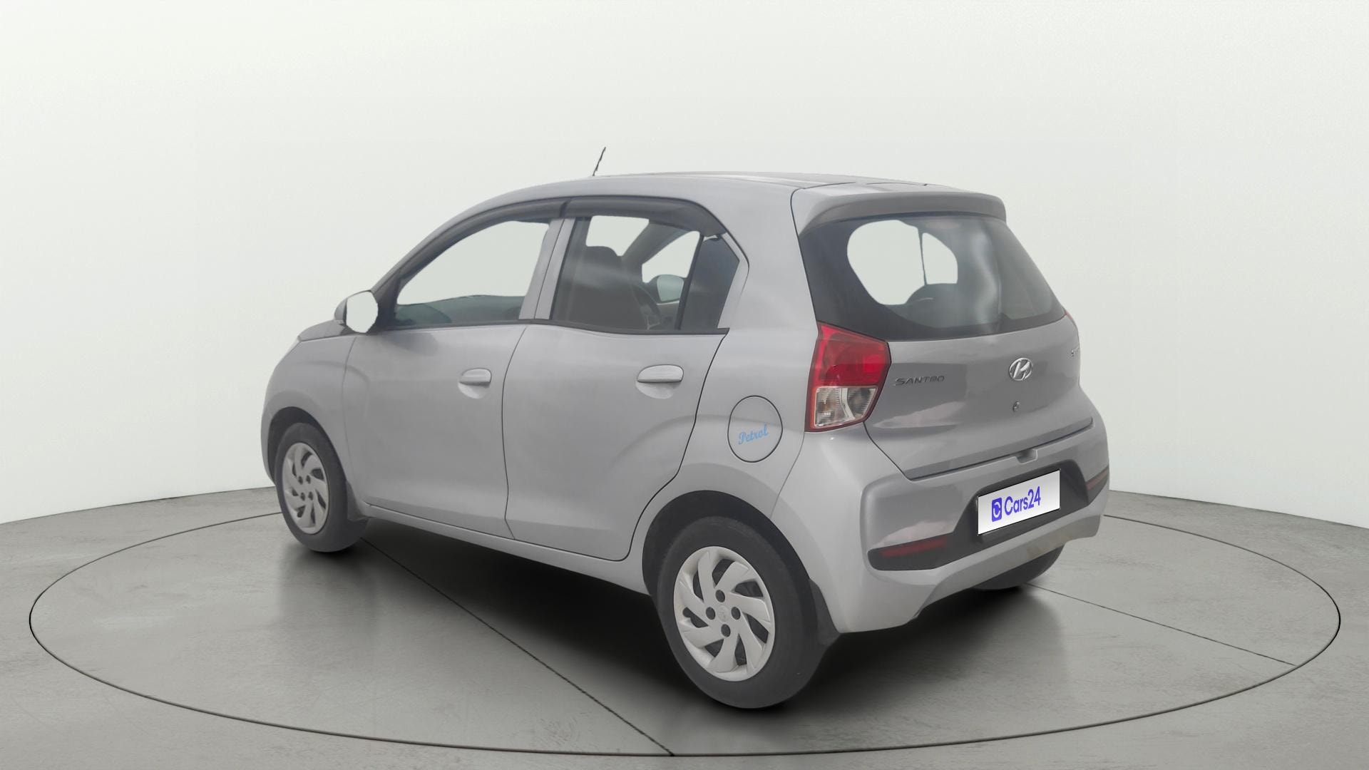 View 2019 Hyundai New Santro D-Lite Petrol Image 2 Used 2019 Hyundai New Santro D-Lite Petrol Image 2
