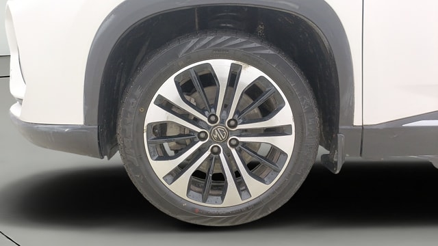 View MG Hector Plus Image 37 Used MG Hector Plus Image 37