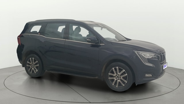 View Mahindra XUV700 Image 15 Used Mahindra XUV700 Image 15