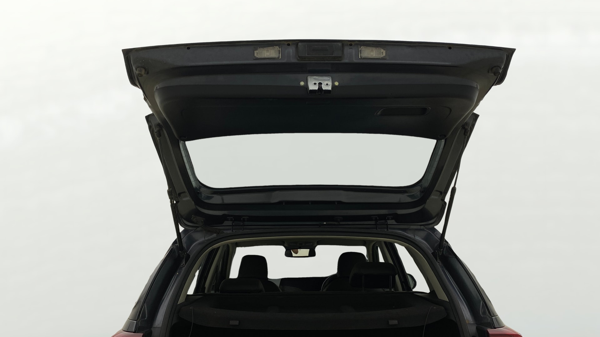 View 2020 Kia Sonet GTX Plus AT Diesel Image 32 Used 2020 Kia Sonet GTX Plus AT Diesel Image 32