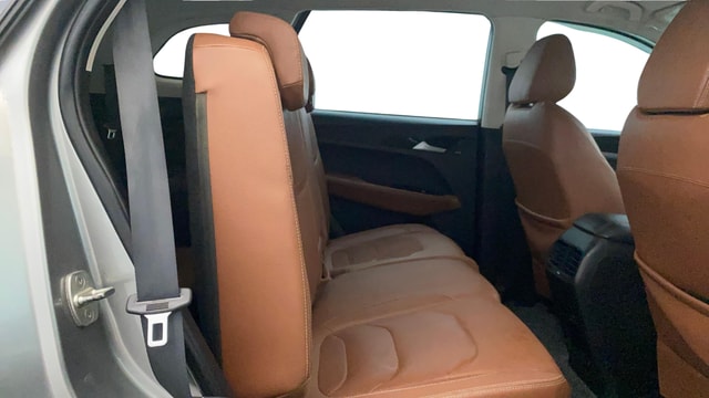 View MG Hector Plus Image 37 Used MG Hector Plus Image 37