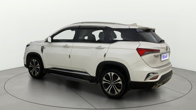 View MG Hector Plus Image 2 Used MG Hector Plus Image 2