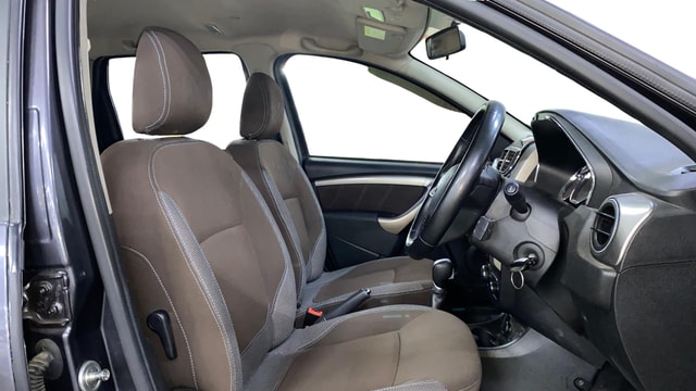 View Renault Duster Image 18 Used Renault Duster Image 18