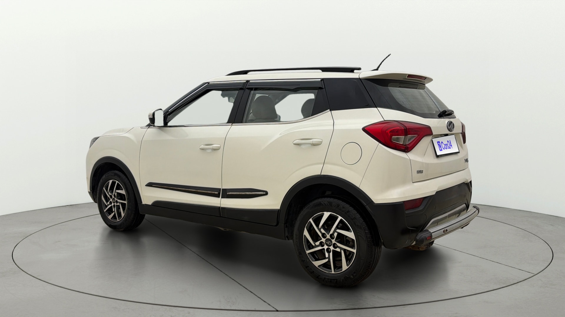 Used 2022 Mahindra XUV300 Used 2022 Mahindra XUV300