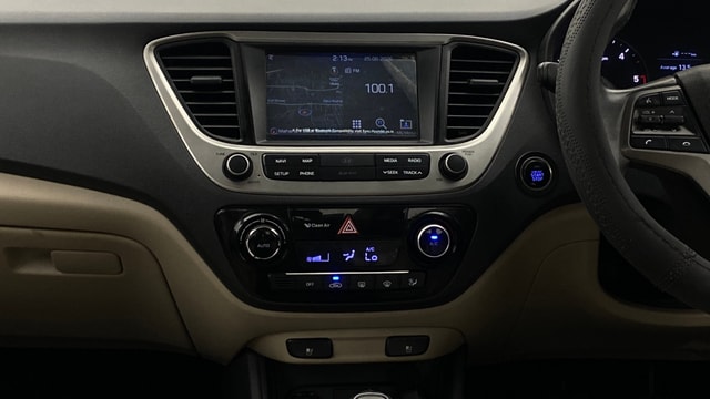 View Hyundai Verna Image 18 Used Hyundai Verna Image 18