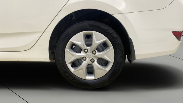 View Hyundai Verna Image 11 Used Hyundai Verna Image 11