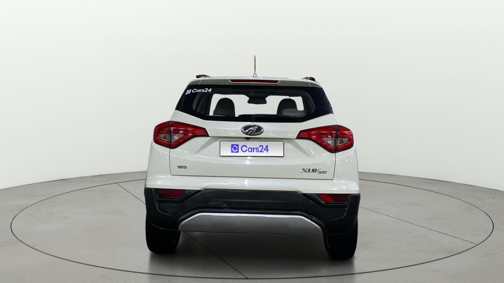 View 2021 Mahindra XUV300 W4 Petrol BS IV Image 42 Used 2021 Mahindra XUV300 W4 Petrol BS IV Image 42