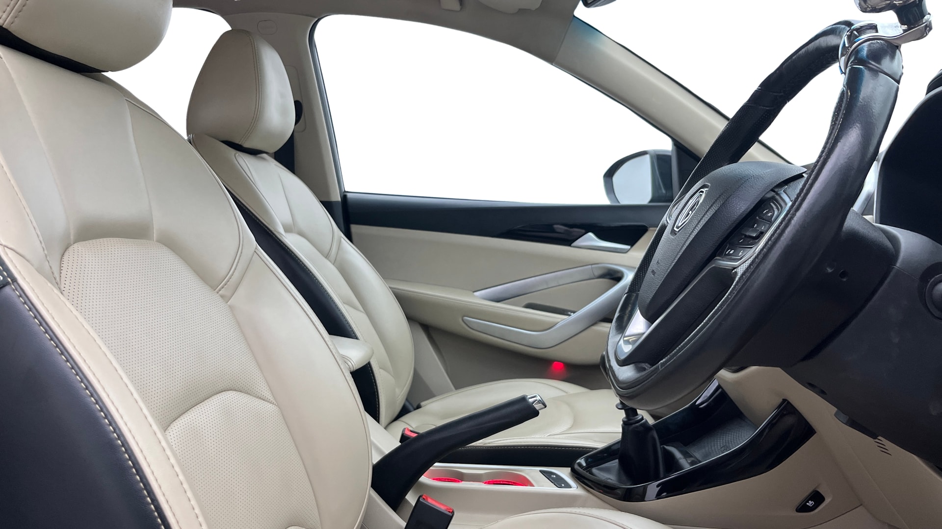 View 2021 MG Hector Sharp Diesel Image 18 Used 2021 MG Hector Sharp Diesel Image 18