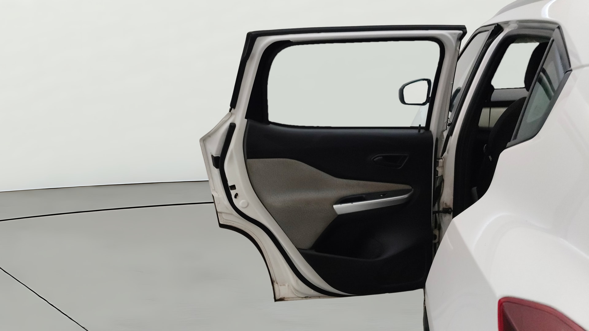 View 2023 Nissan Magnite XE Image 22 Used 2023 Nissan Magnite XE Image 22