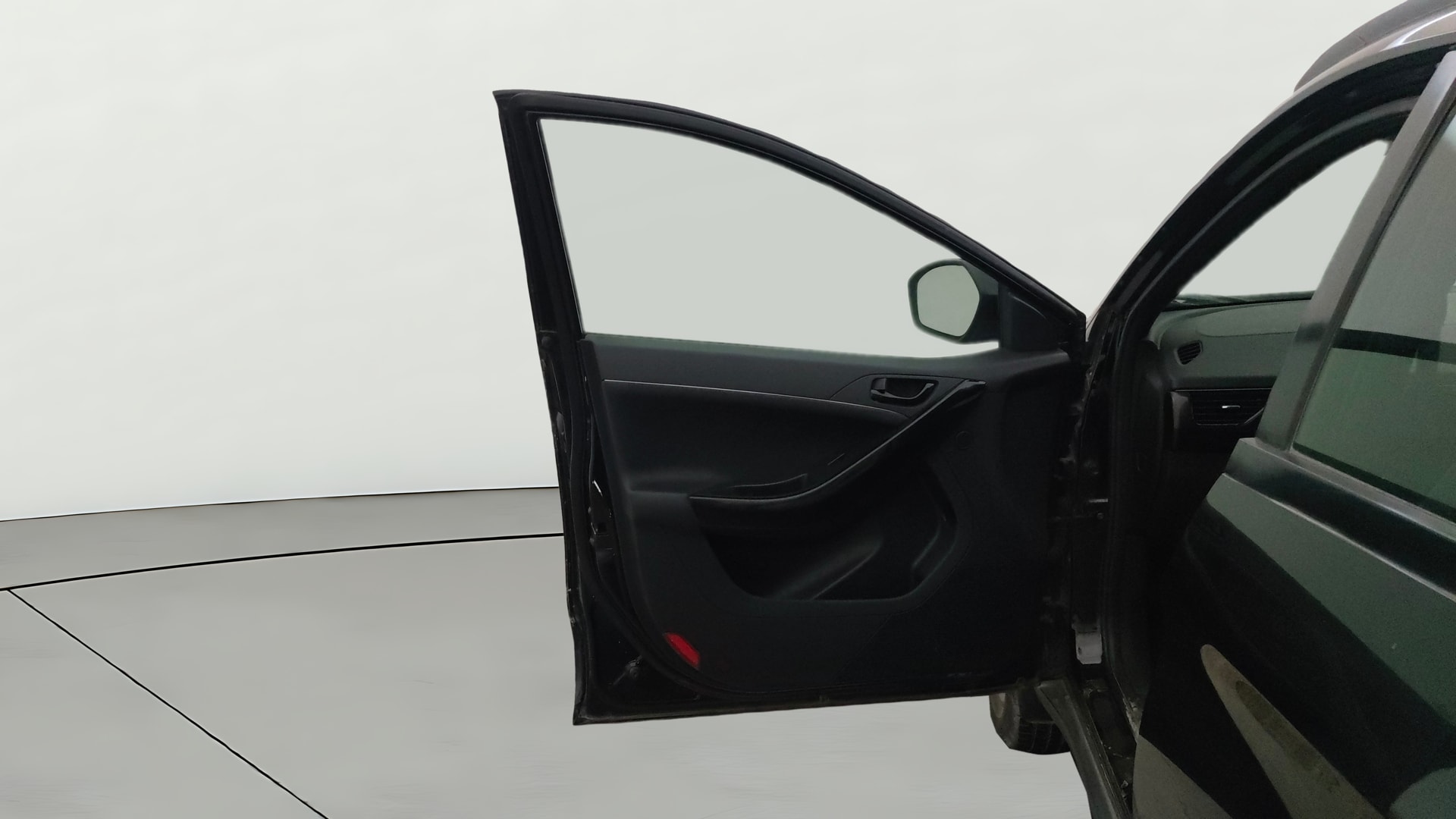 View 2023 Tata Nexon Revotron XE Image 32 Used 2023 Tata Nexon Revotron XE Image 32