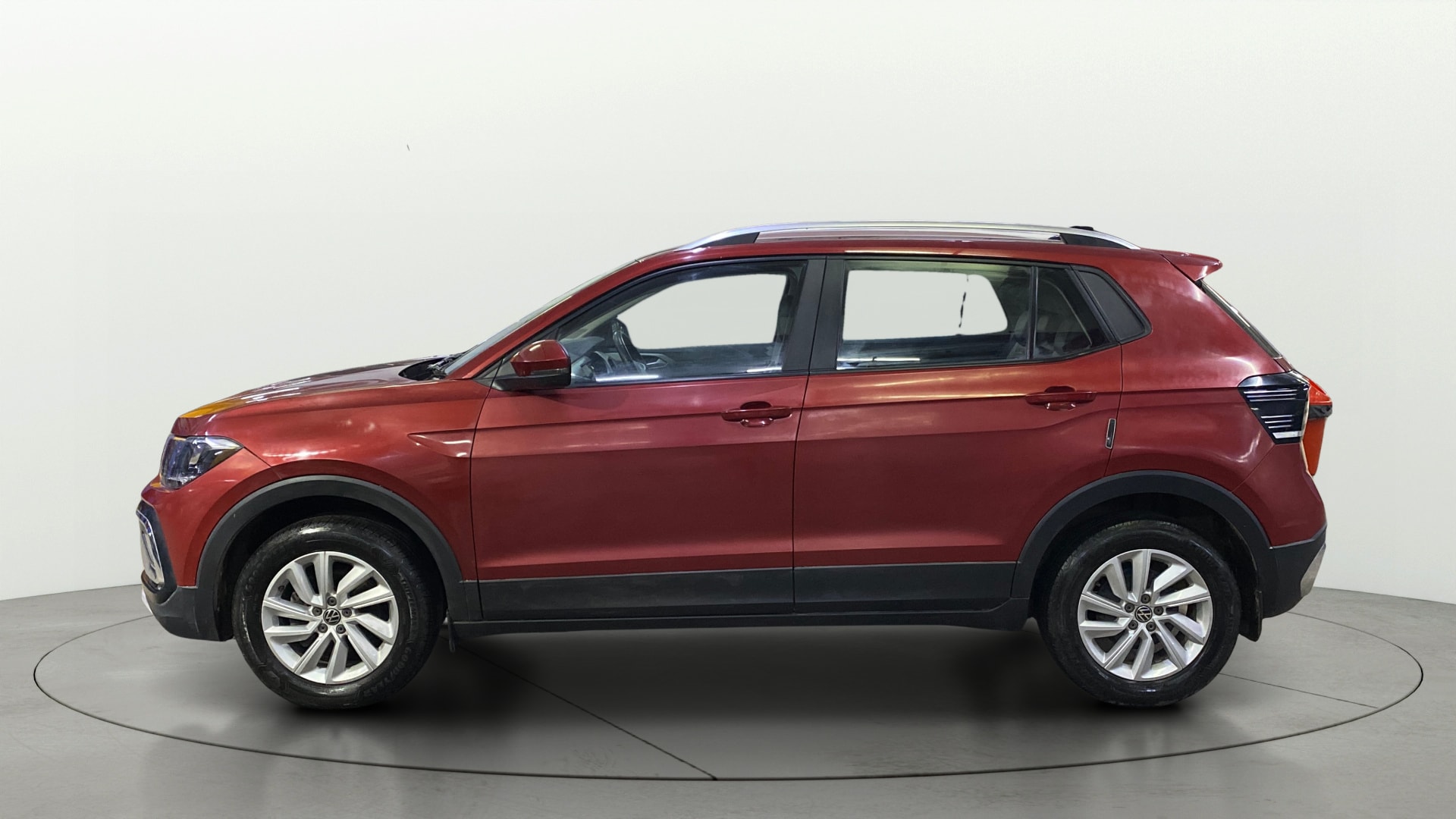 View 2023 Volkswagen Taigun 1.0 TSI Highline MT Image 5 Used 2023 Volkswagen Taigun 1.0 TSI Highline MT Image 5