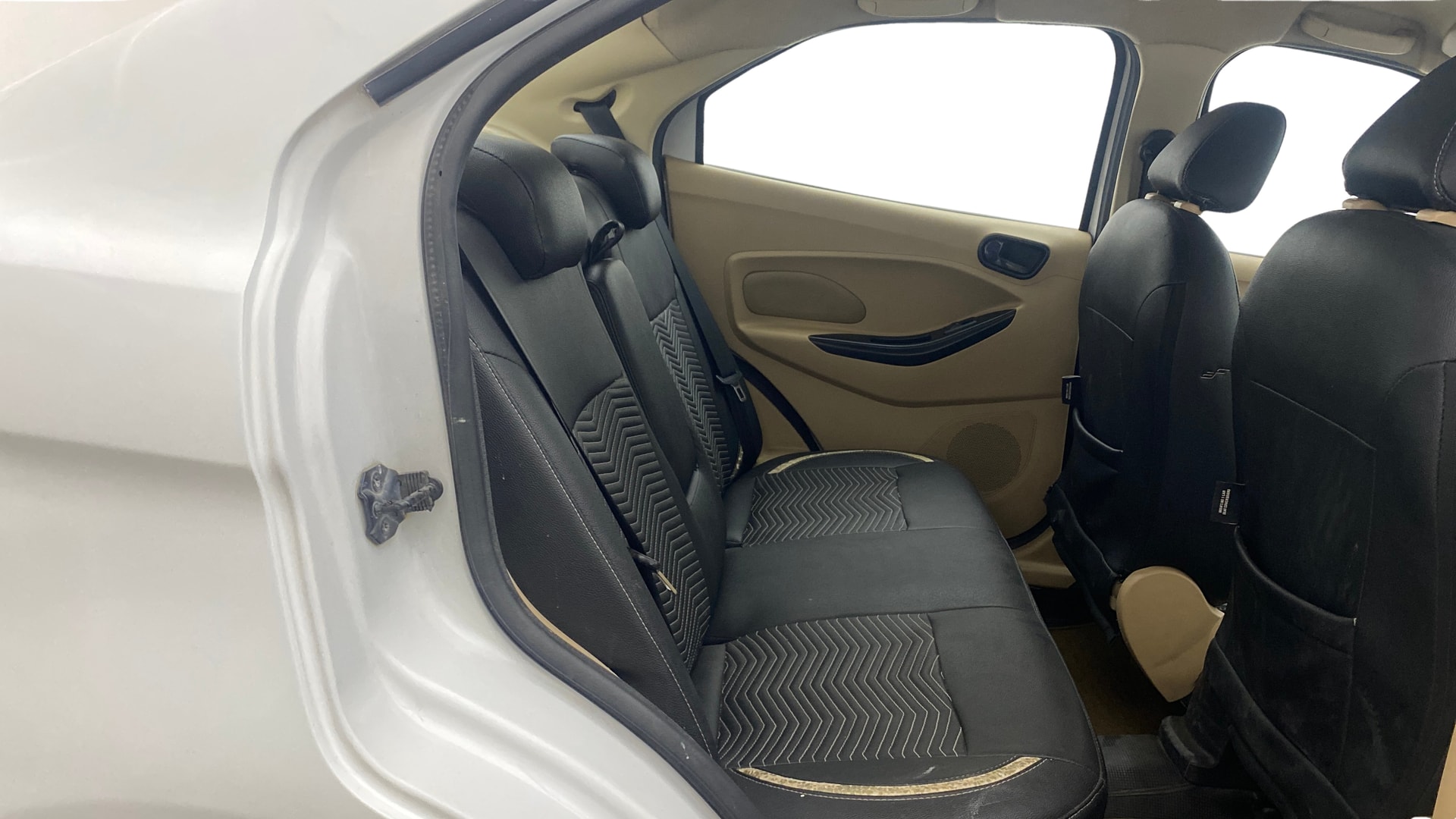 View 2017 Ford Figo Aspire 1.2P Ambiente MT BS IV Image 29 Used 2017 Ford Figo Aspire 1.2P Ambiente MT BS IV Image 29