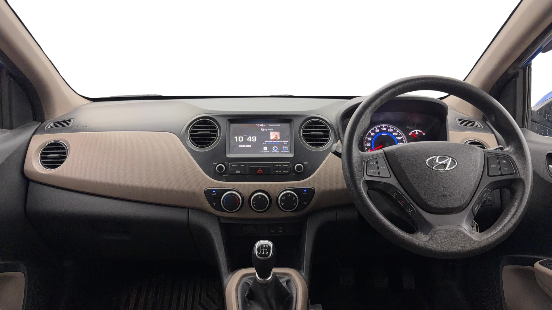 View 2018 Hyundai Grand i10 Sportz 1.2 Kappa Image 15 Used 2018 Hyundai Grand i10 Sportz 1.2 Kappa Image 15